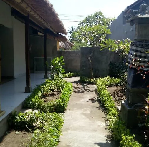 Hostel Kayun And Dive Center Amed (Bali)