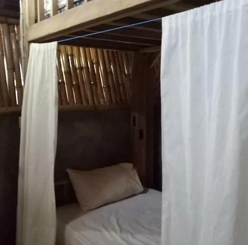 Hostel Kayun And Dive Center Amed (Bali)