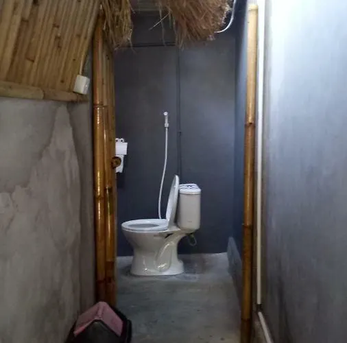 Hostel Kayun And Dive Center *
