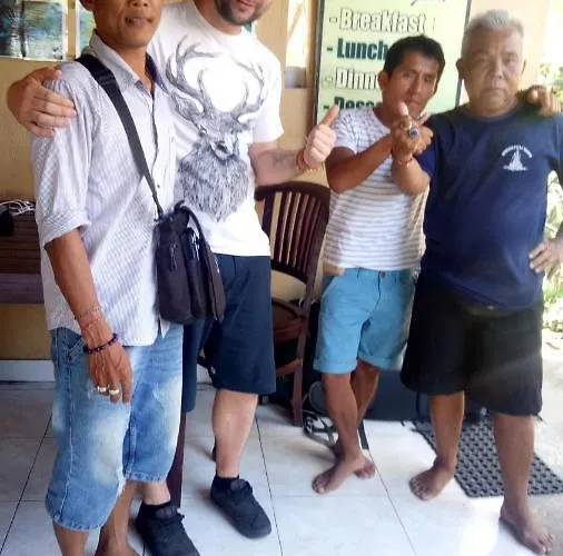 Kayun And Dive Center Hostel